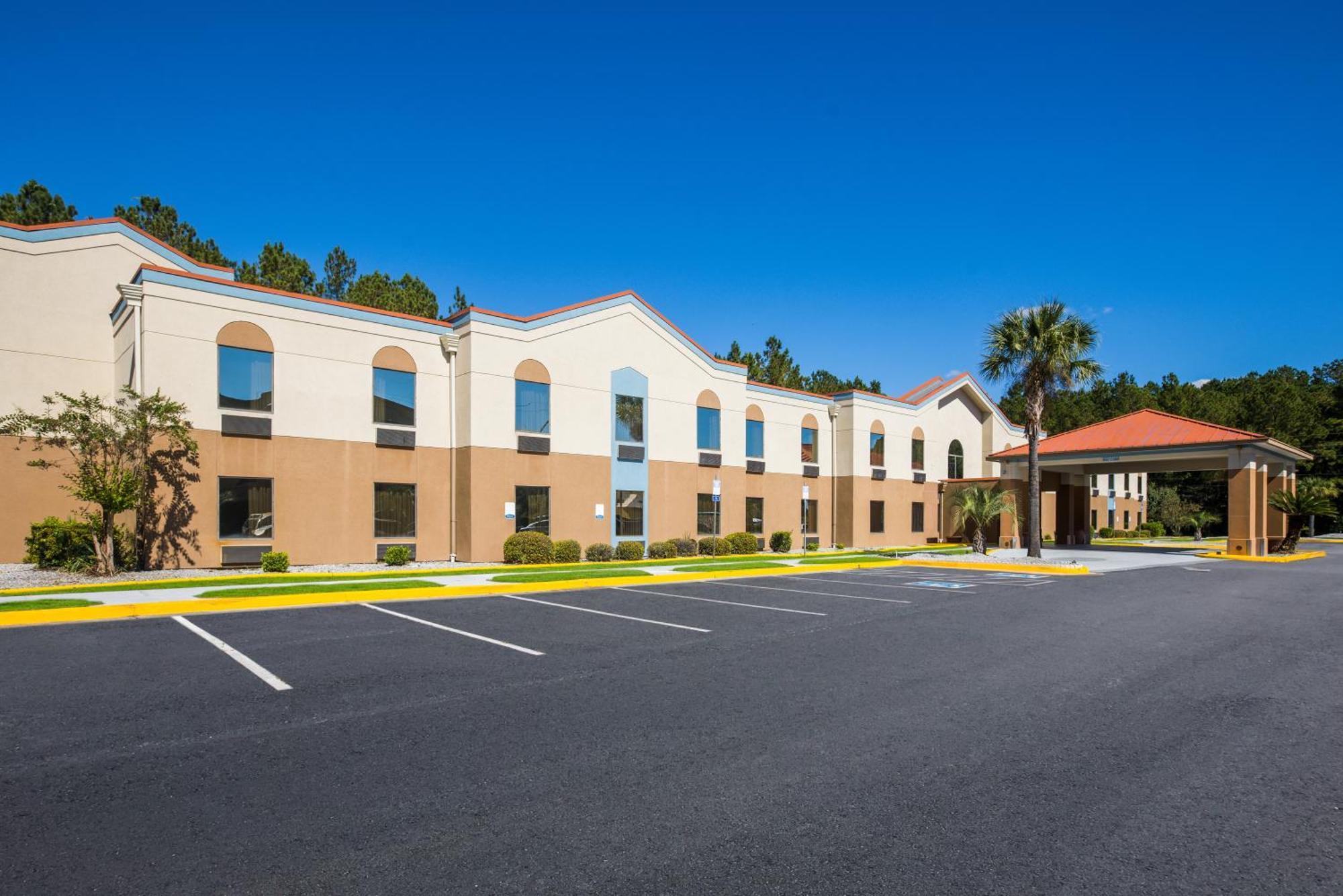 Clarion Pointe Hinesville Near Fort Stewart Exteriér fotografie