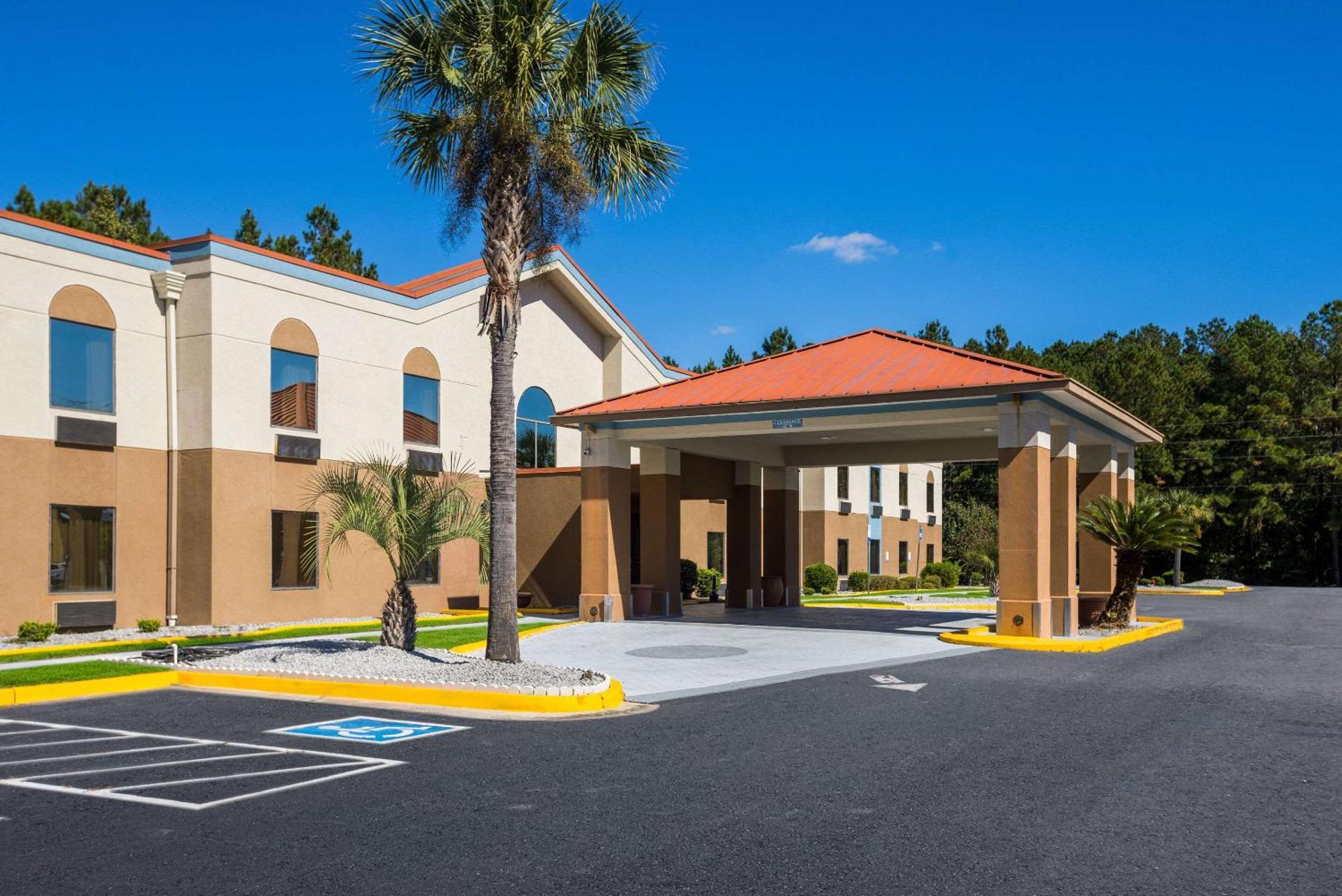 Clarion Pointe Hinesville Near Fort Stewart Exteriér fotografie